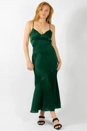 Chic Romance Dress in Hunter Green