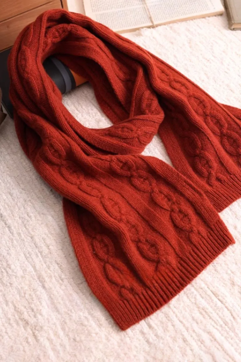 Chunky Cable Knit Merino Wool Scarf with Ribbed Trim