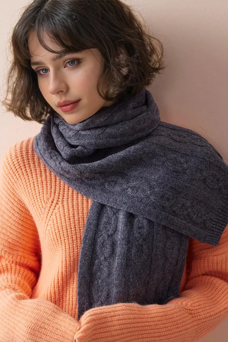 Chunky Cable Knit Merino Wool Scarf with Ribbed Trim