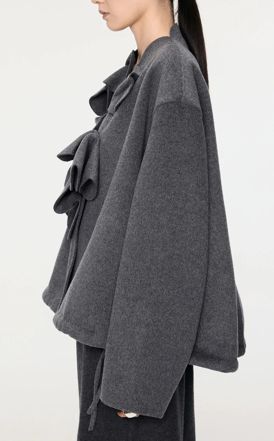 Coat / JNBY 3D-Flower Wool Coat With Drawstring Hem