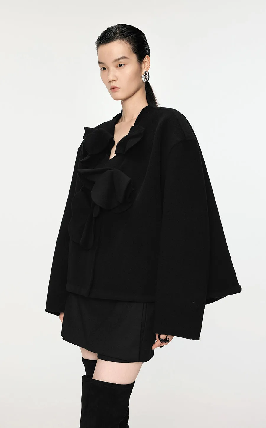 Coat / JNBY 3D-Flower Wool Coat With Drawstring Hem