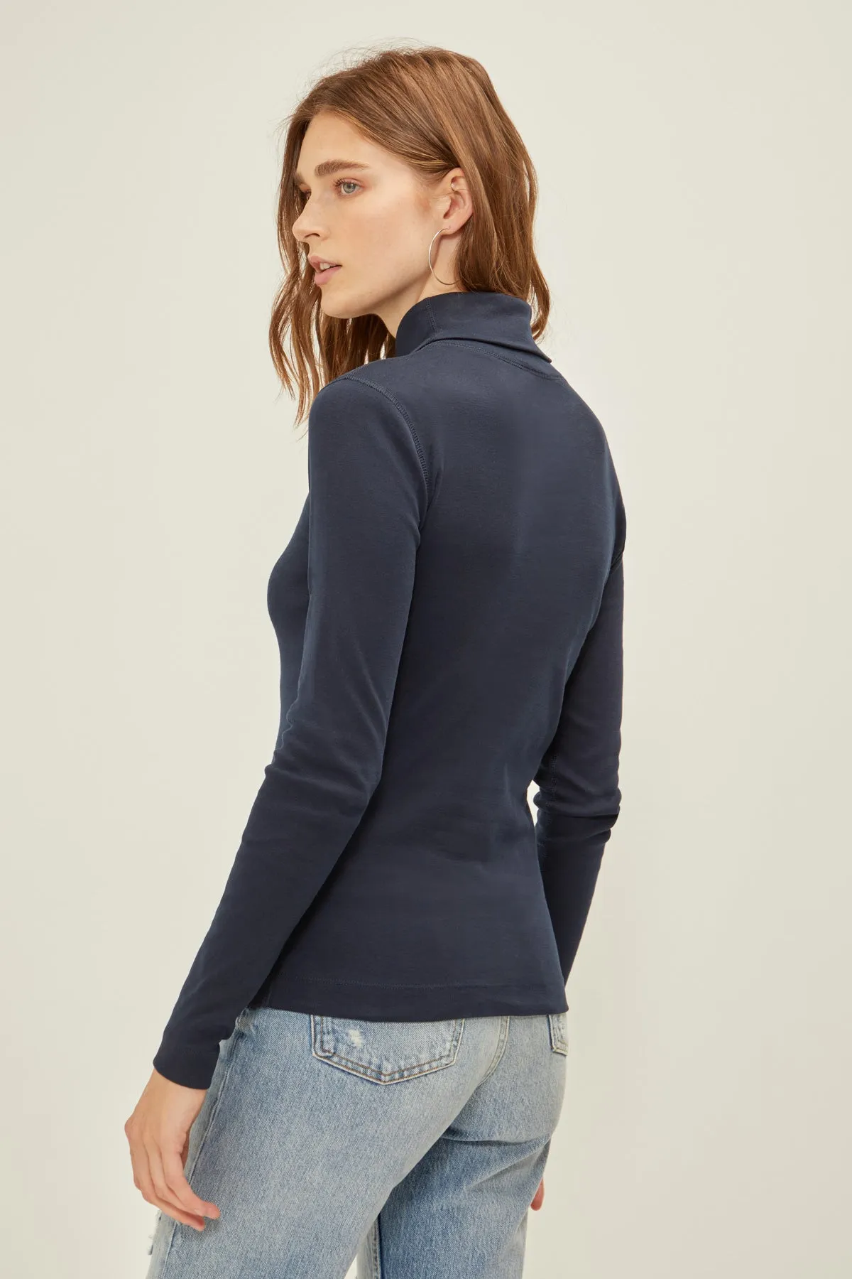 Essential Heritage Knit Turtleneck | Deep Ocean