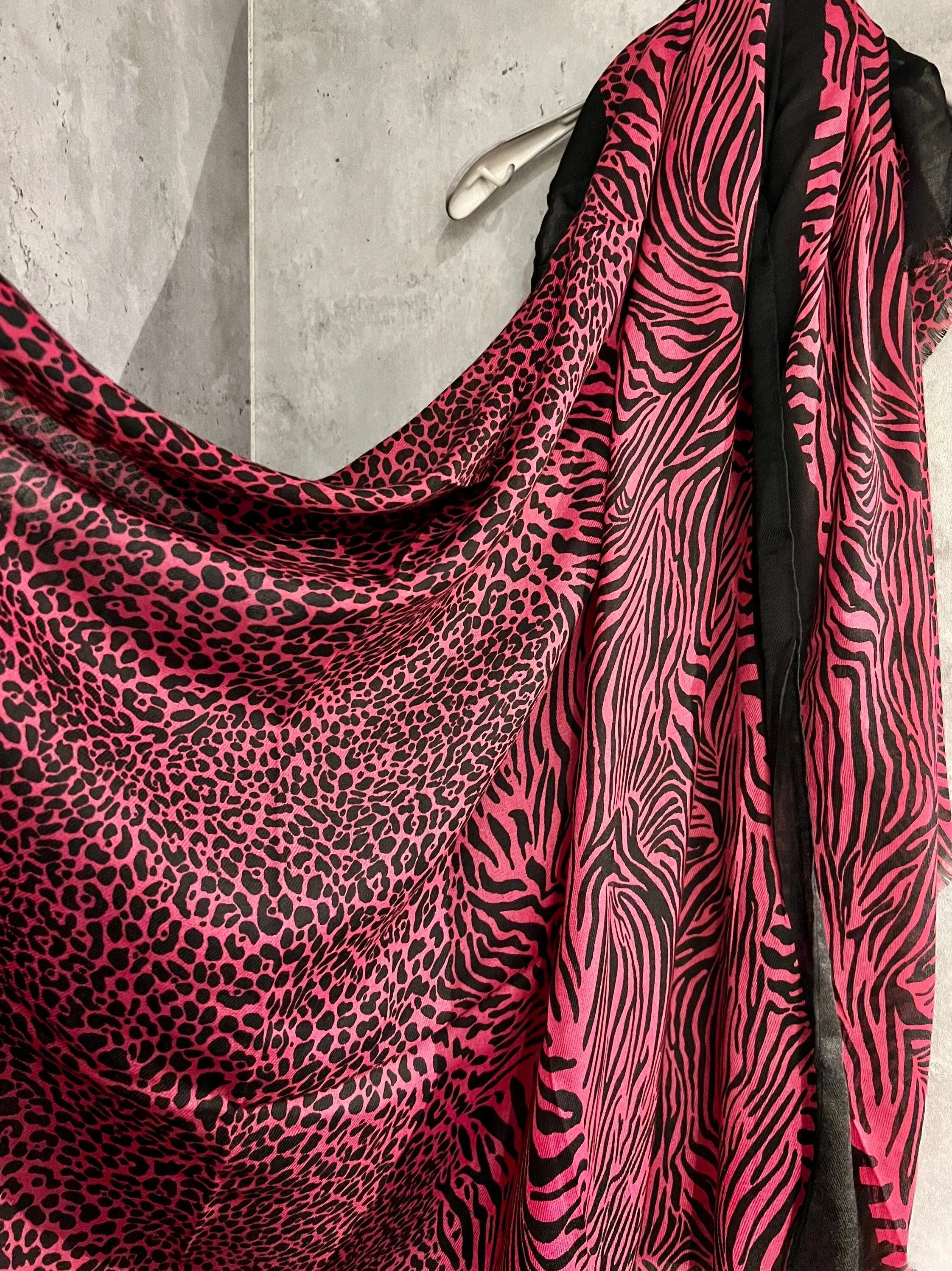 Micro Leopard X Zebra Pattern Pattern Pink Cotton Scarf/Summer Autumn Winter Scarf/Women Scarf/Gifts For Her Birthday Christmas/UK Seller