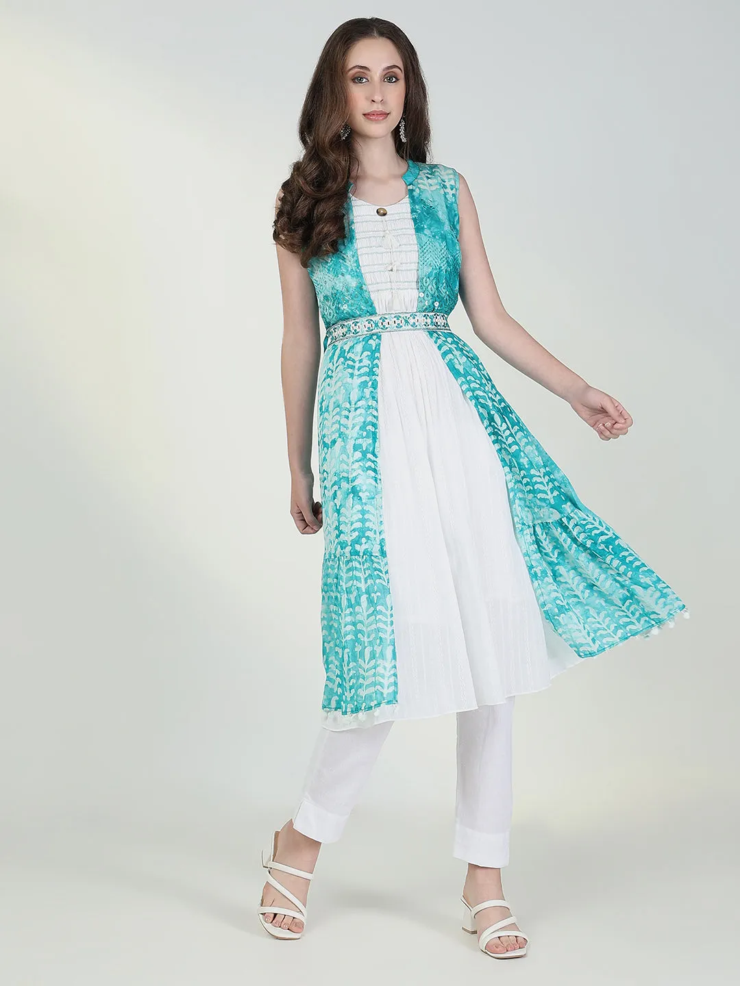 Women White Solid Kurta with Coat and Belt