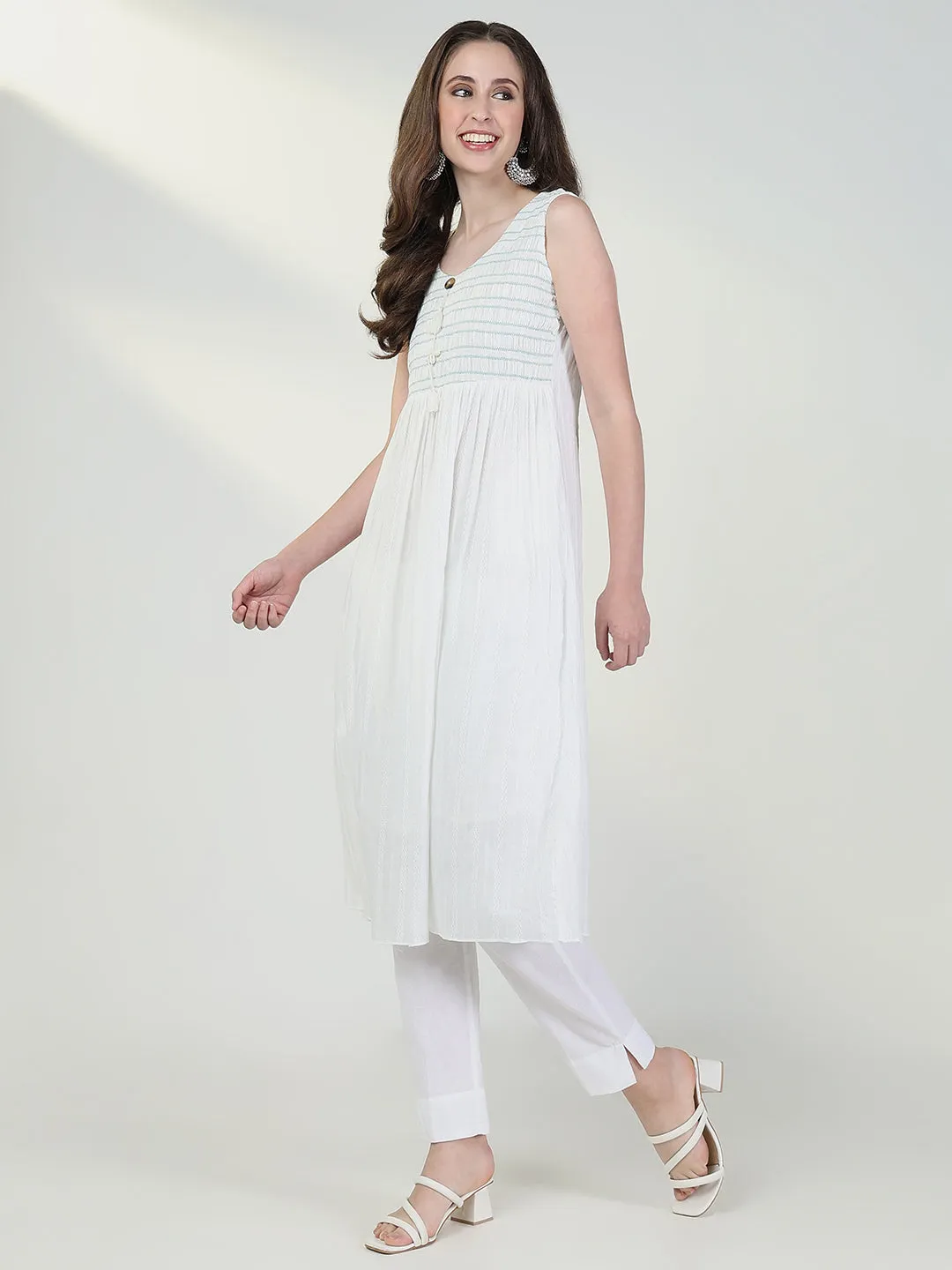 Women White Solid Kurta with Coat and Belt